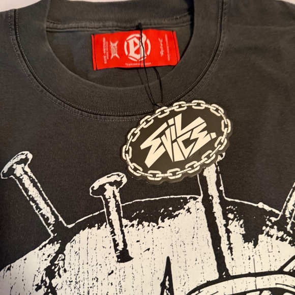 *Rare* Evil Vice Exclusive Red Tag ‘Beware’ Tee size Medium - Picture 3 of 7